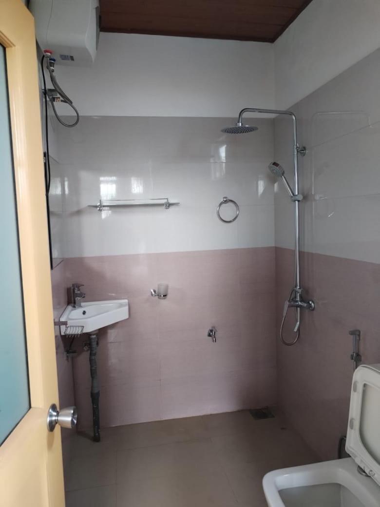 Creek View Inn Nuwara Eliya Ngoại thất bức ảnh